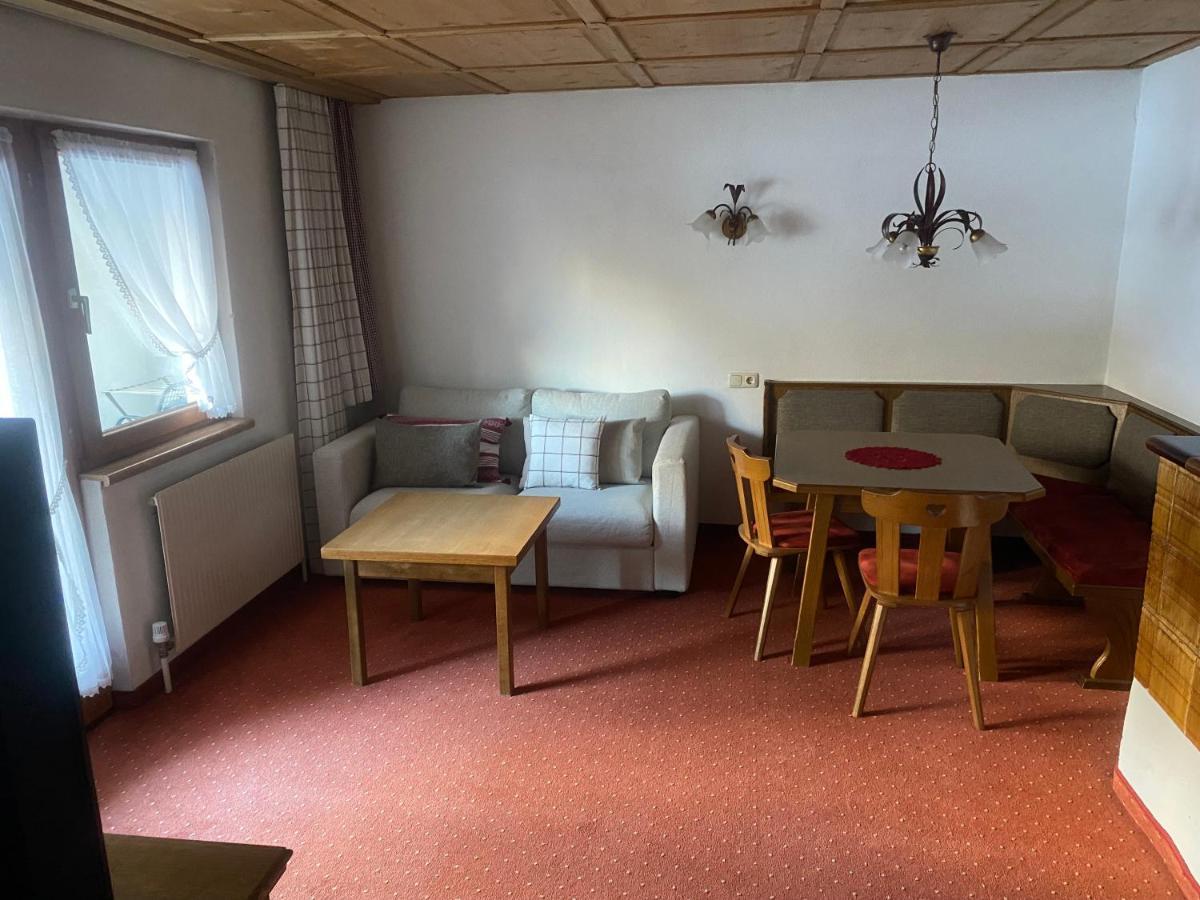 Haus Schnoeller Appartement Bach  Buitenkant foto
